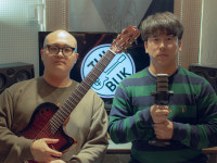 줄쟁이와북쟁이 a string man and a drum man