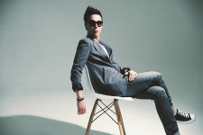 본 킴 BORN KIM