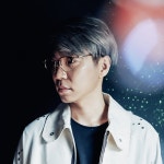 짙은 Zitten