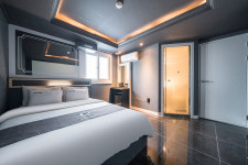 호텔두루와 본관