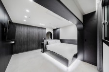 더홀리랜드호텔