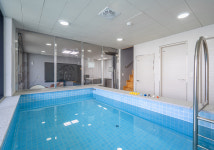 윤슬로풀엔스파