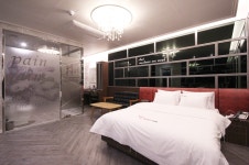 봄스테이무인텔