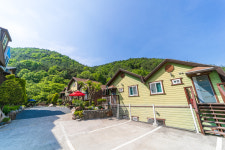 밀양별마루펜션