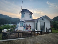 네덜란드풍차마을펜션