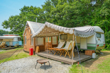 어반티지 글램핑 카라반 펜션