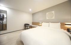 넘버25호텔 마산신포점