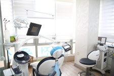 연세반가운치과의원