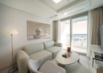 UH 플랫 더 속초