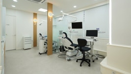 서울턱튼튼구강내과치과의원