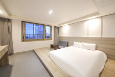 관광호텔 더레드