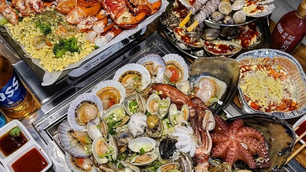 바다수퍼해물천하조개구이 본점