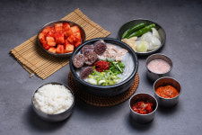 영천얼큰돼지국밥