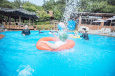 통나무리조트펜션