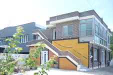 금해민박