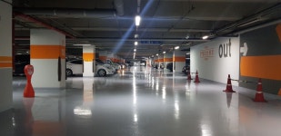 우림로데오스위트주차장