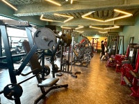 M휘트니스 내동 변동오거리점