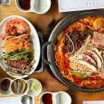 꽃돼지식당 경산점