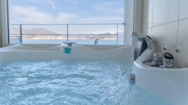 블루마레펜션 바다뷰스파