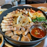 꽃돼지식당 목포평화광장점