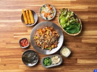 김쉐프의특이한족발 그리고 특이한 분식