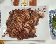 명품가 족발 보쌈