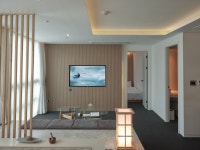 UH 스위트 더 명동