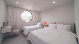 라움더한옥풀빌라