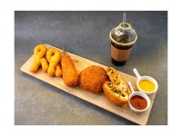 명품찹쌀꽈배기&대왕핫도그 원곡점