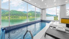 리버웨이브풀빌라