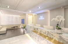 디유성형외과의원