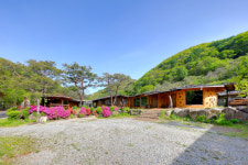 산모롱이 황토민박