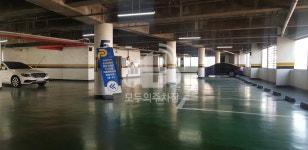 나이스파크 고양 글로벌테마프라자 주차장