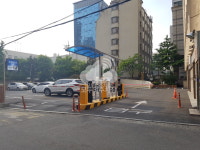 아마노 청룡빌딩 주차장