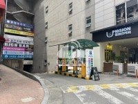 아마노 씨네샤르망 주차장