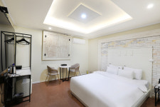 부띠끄이틀 호텔