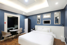 부띠끄이틀 호텔