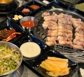못생긴뚱돼지 두정직영점