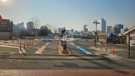 르메르디앙 제1 주차장