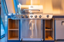 에이파티하우스