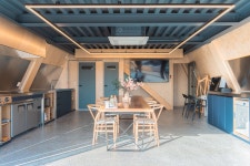 에이파티하우스