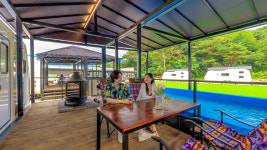 더클래식카라반앤클램핑관광농원농업회사법인