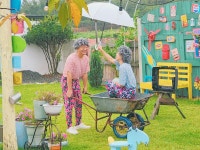 스테이 아안유