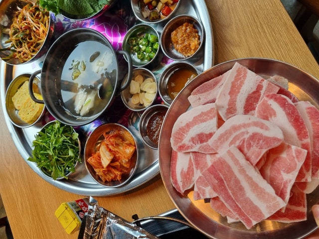 문정냉삼 고덕직영점