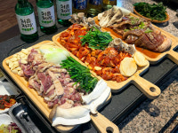 자주오리돌판구이