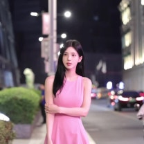강석우 딸 강다은, 상하이에서 포착된 반전 모델 자태