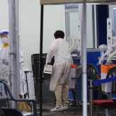 또 깜깜이 집단감염…