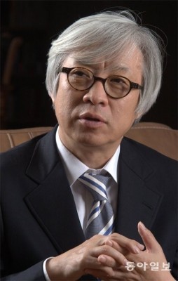 ‘행복 스트레스’ 펴낸 철학자 탁석산 씨 | 포토뉴스