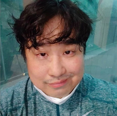 [스타탐구생활] '알고보니 훈남' 강재준, 점점 드러나는 턱 선(TEN컷) | 포토뉴스