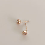 실버925 큐빅 우물 로즈골드 스터드 귀걸이 : 유얼 모닝